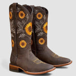 Maveloe | Supportive Western Boots Daisy
